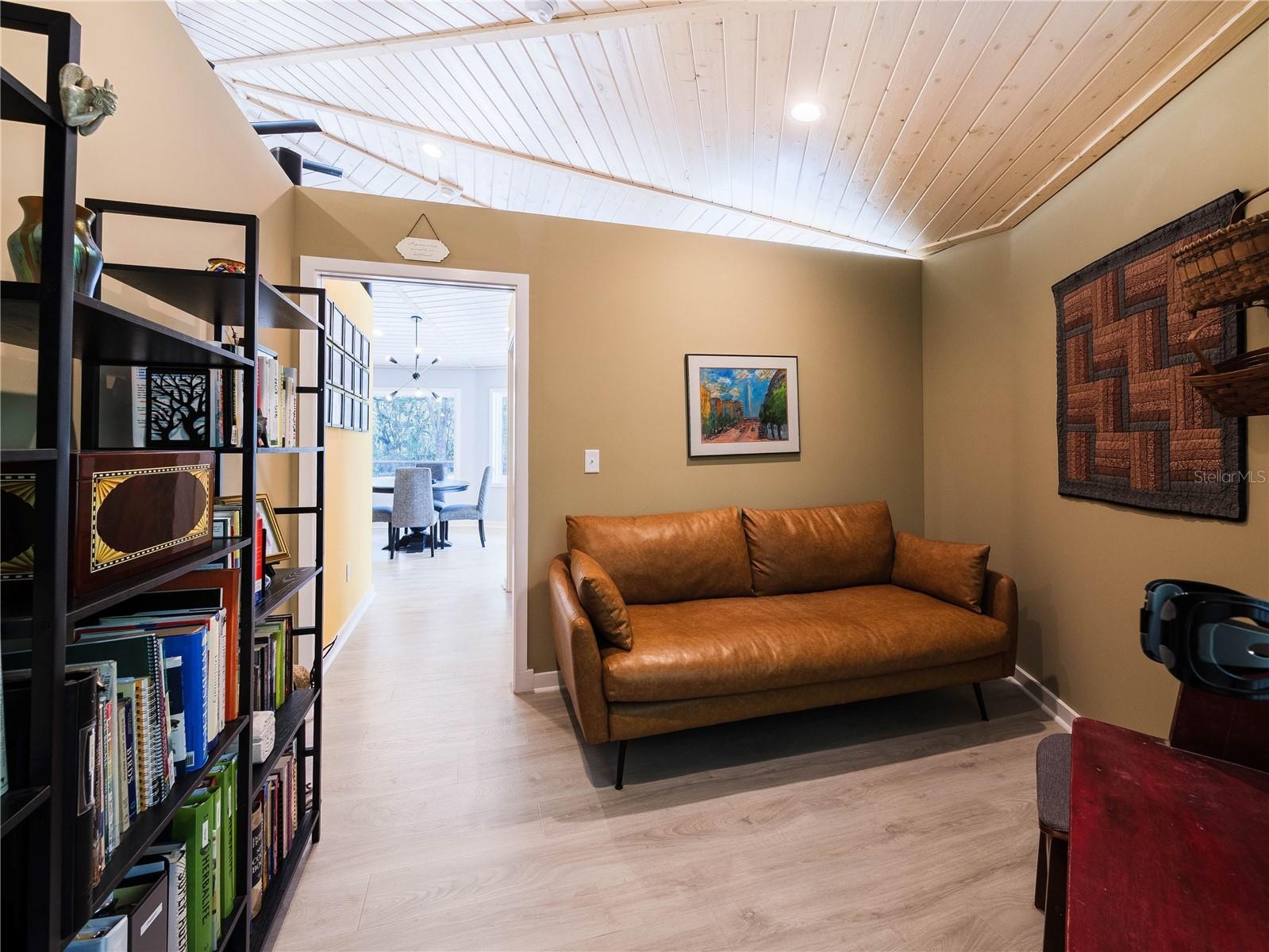 Guest suite