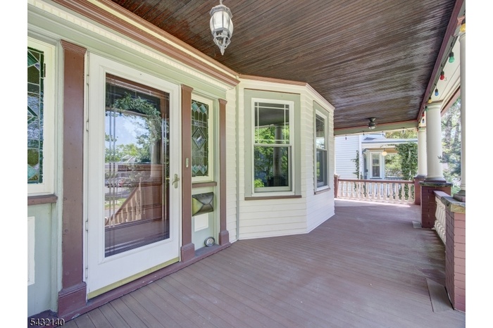 Wraparound Front Porch