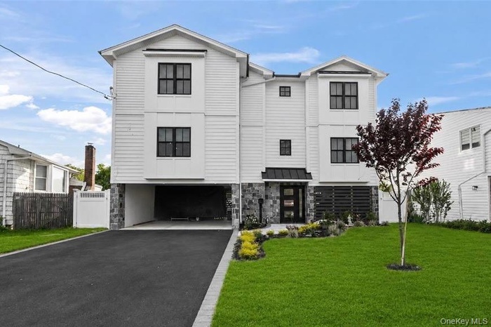 Welcome to 3 Pleasantview Drive