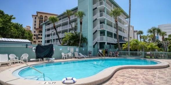 waterfront pool