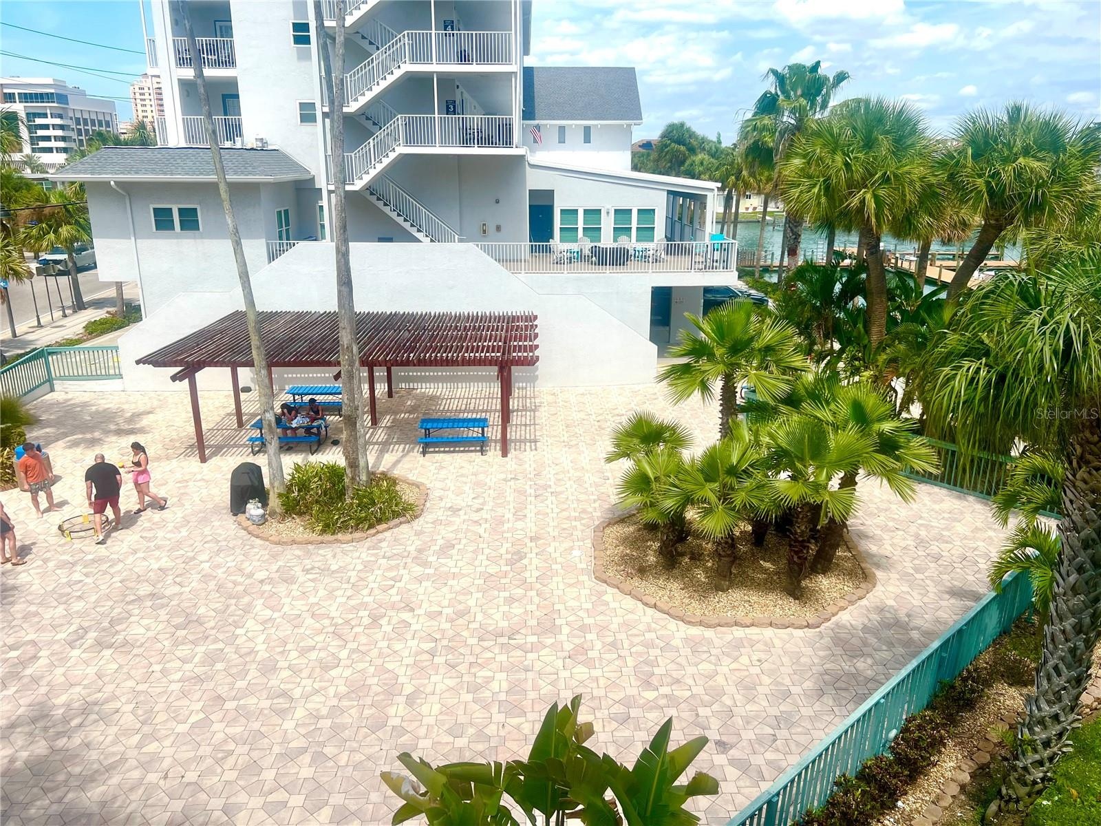 deck