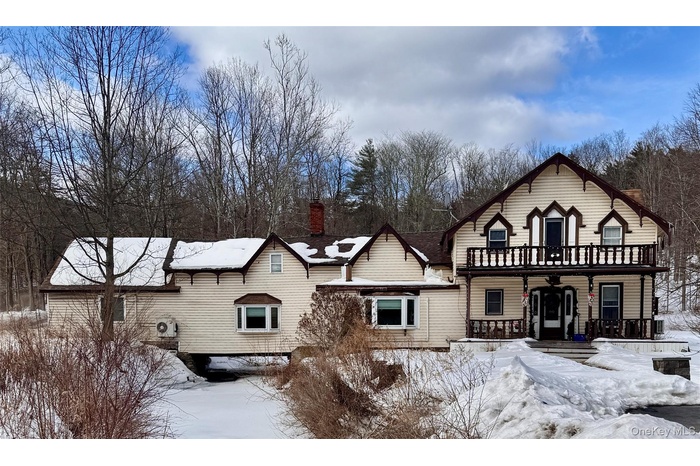 The fabulous historic Catskills property is now available for sale!  This was the famous "Boxer Hotel and Resort" back in the day and has been used as
