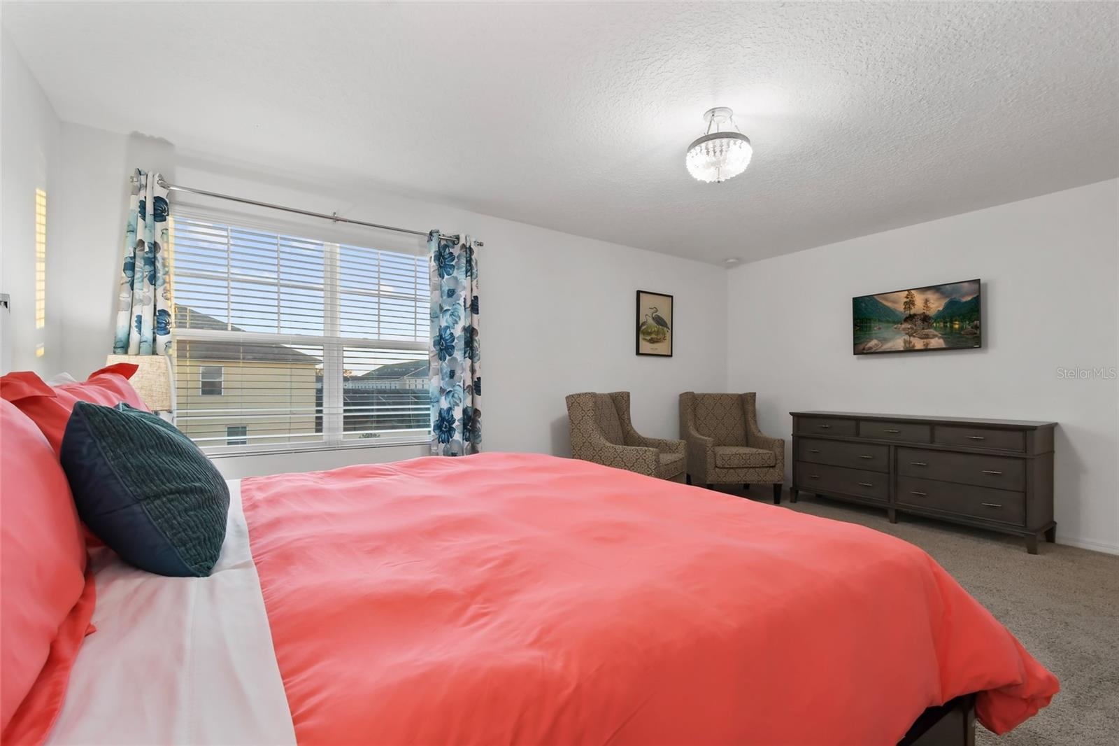 8931 AMELIA DOWNS