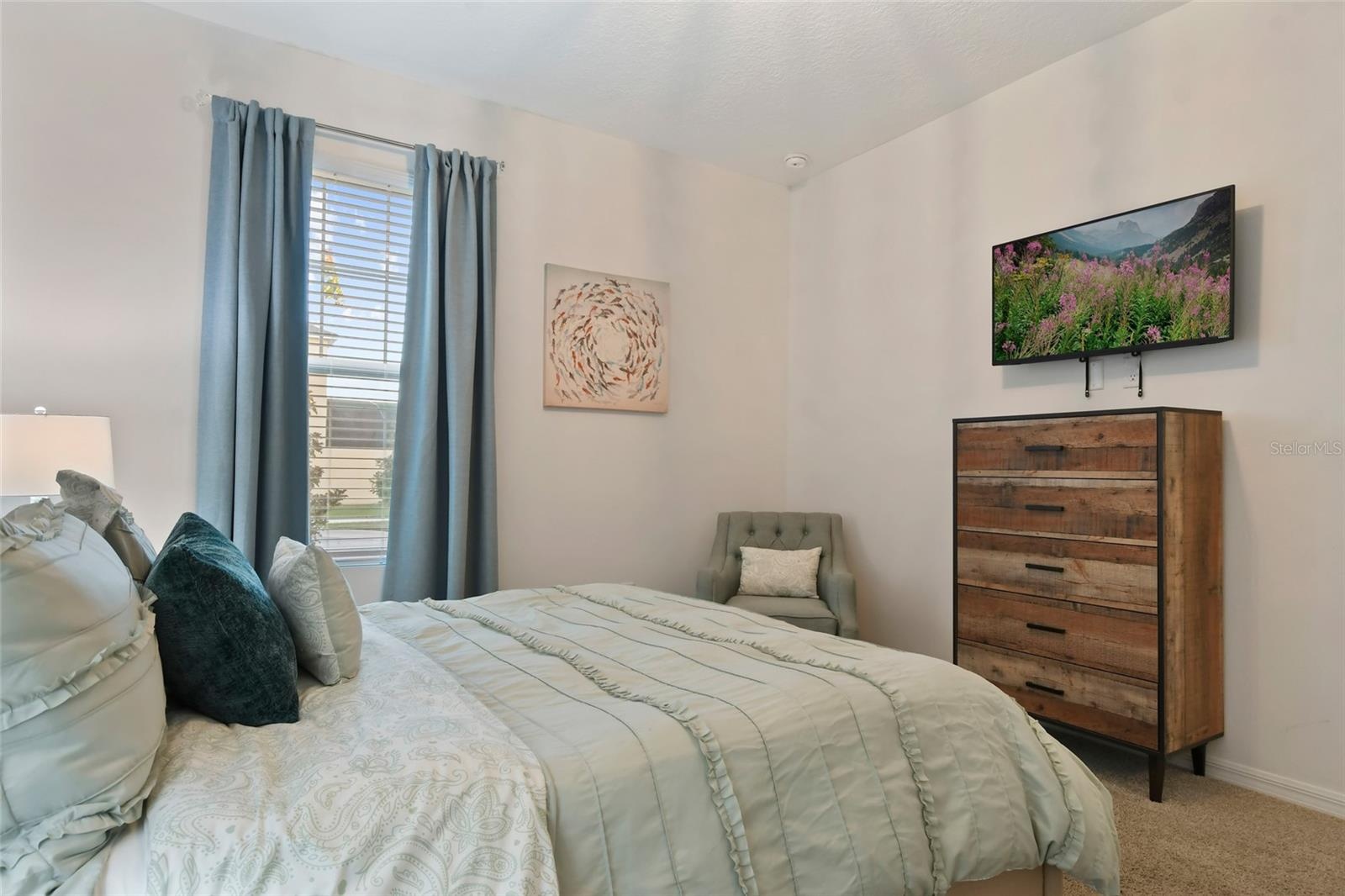 8931 AMELIA DOWNS