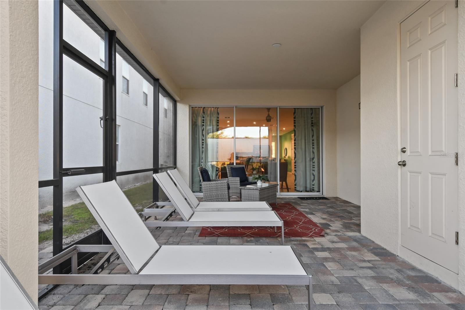 8931 AMELIA DOWNS