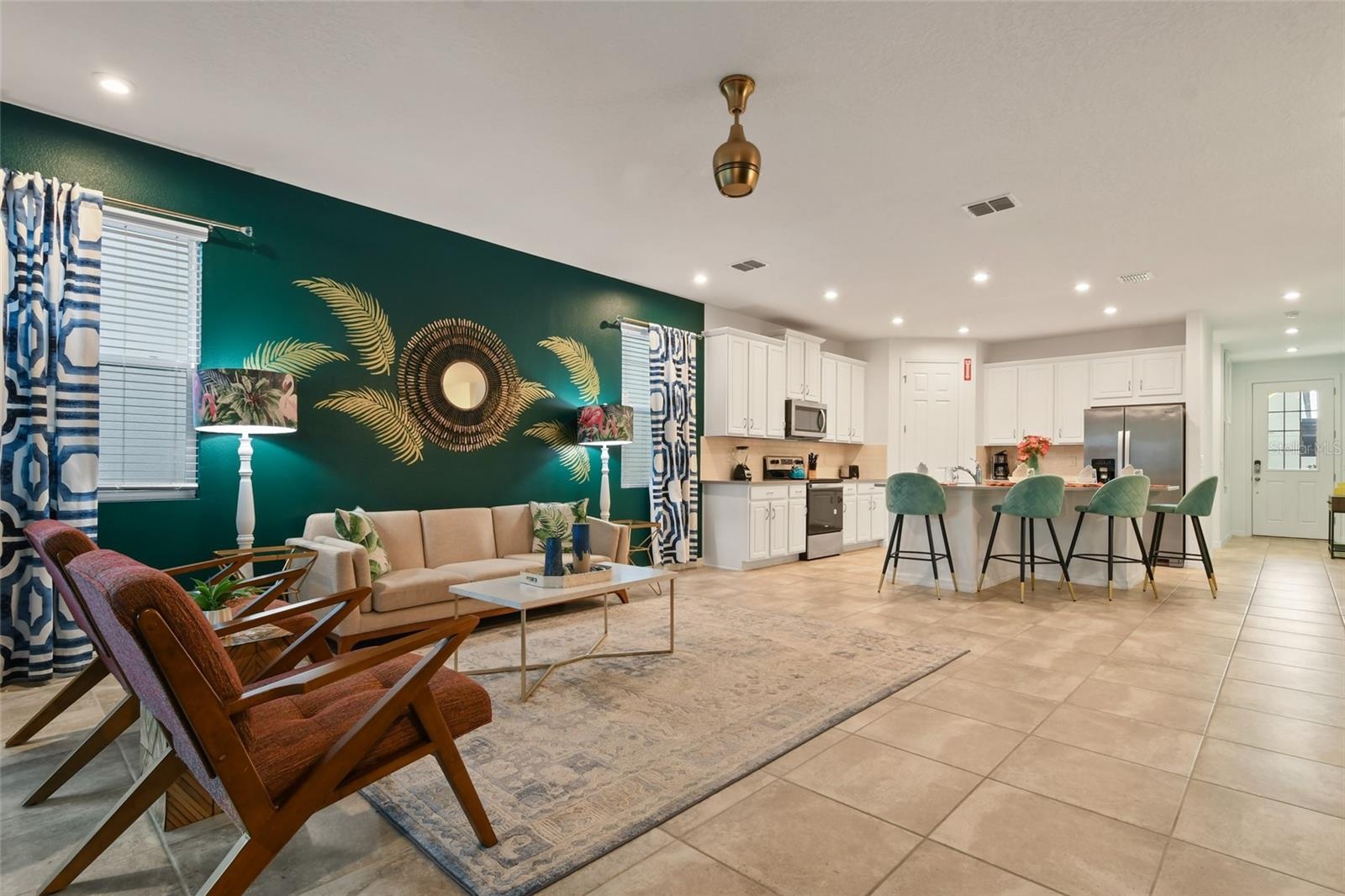 8931 AMELIA DOWNS