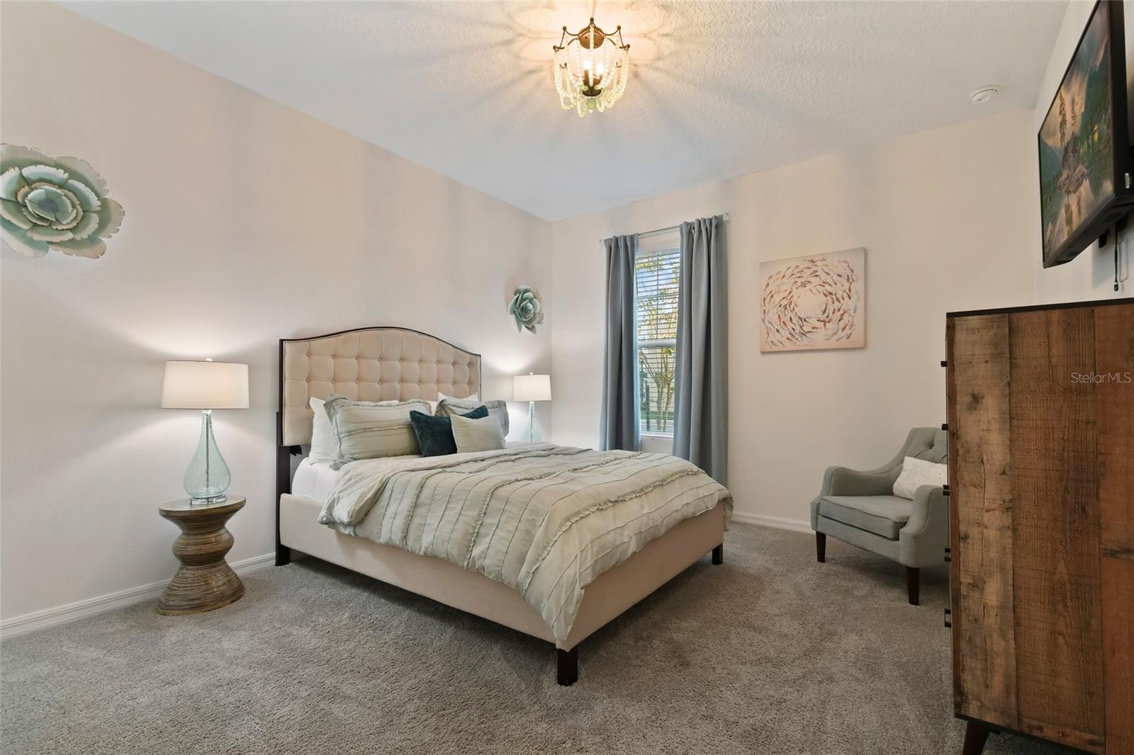 8931 AMELIA DOWNS