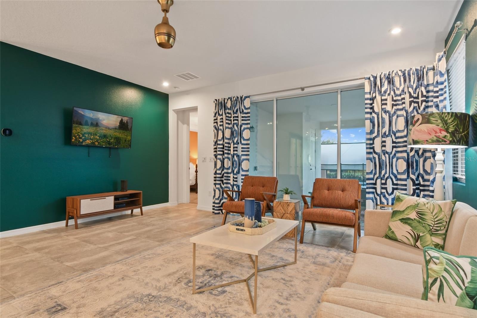 8931 AMELIA DOWNS