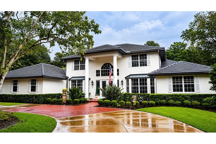 This Home stands out !