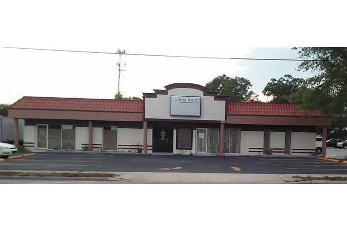 5924-5926 Front of Building