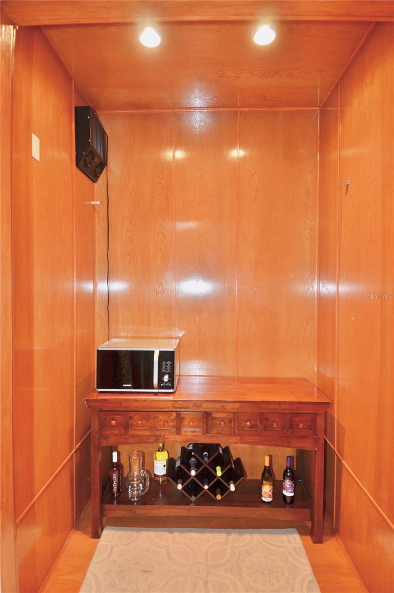 Humidor
