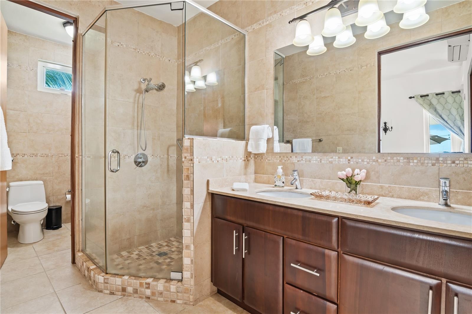 Primary Ensuite
