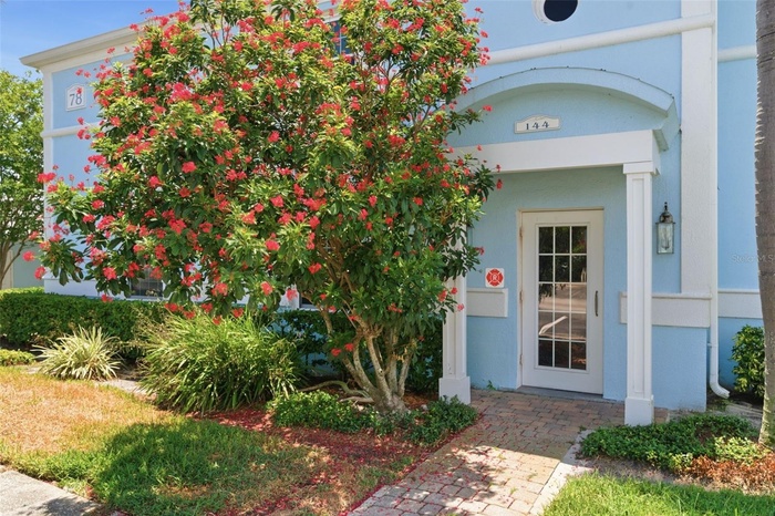 144 Pompano Dr Se a