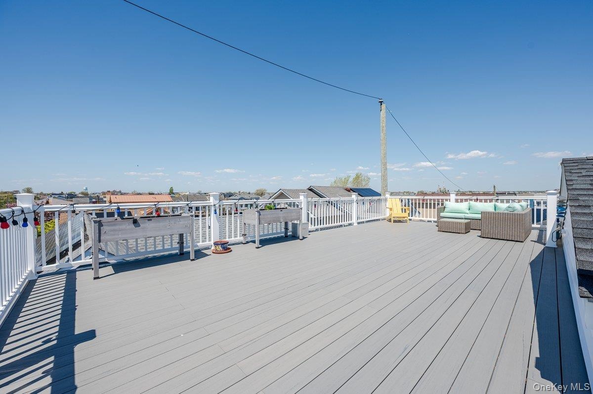 Rooftop Deck