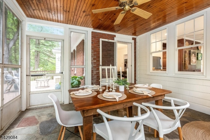 Screened Porch