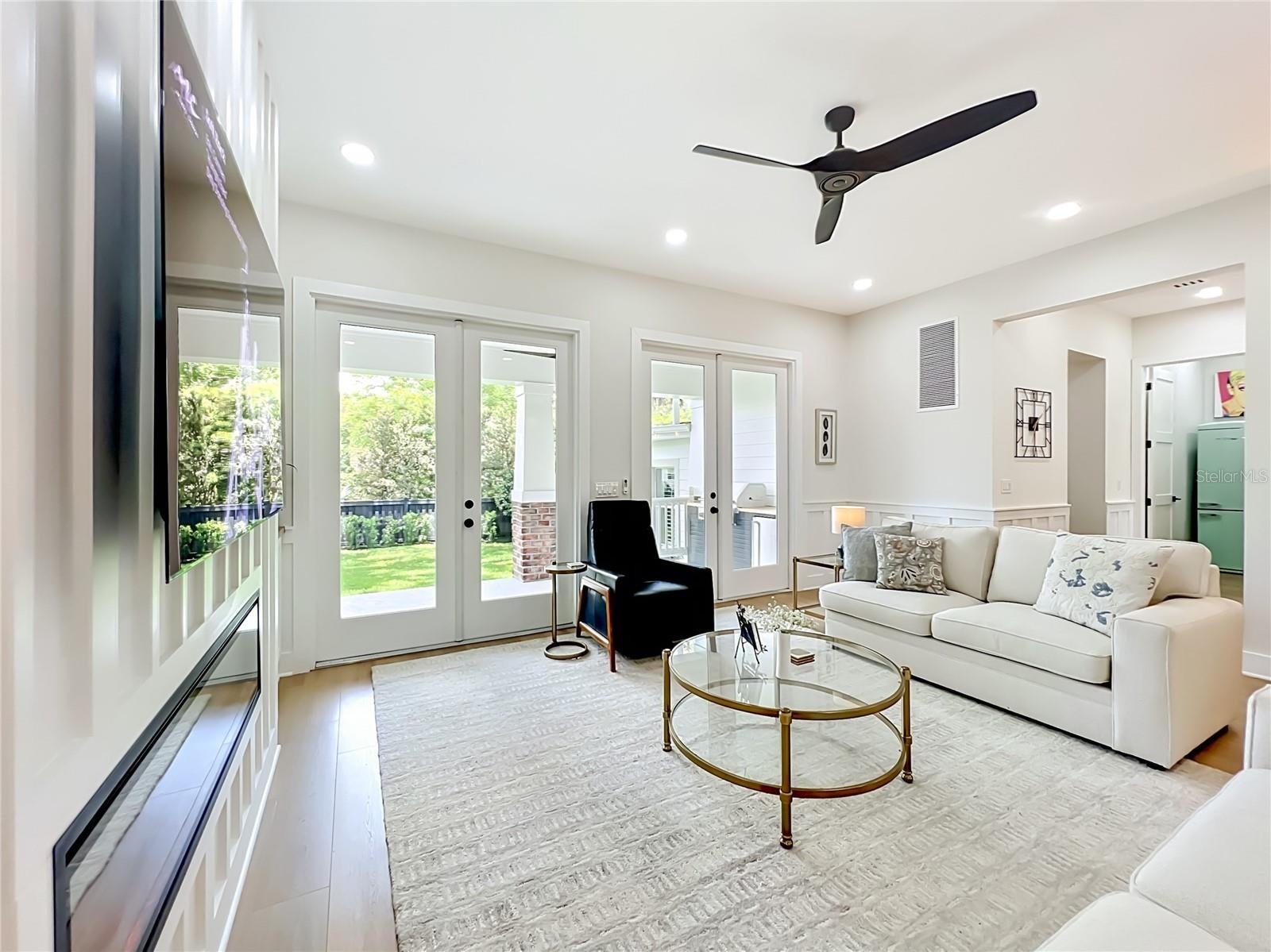 Living room with french doors onto lanai