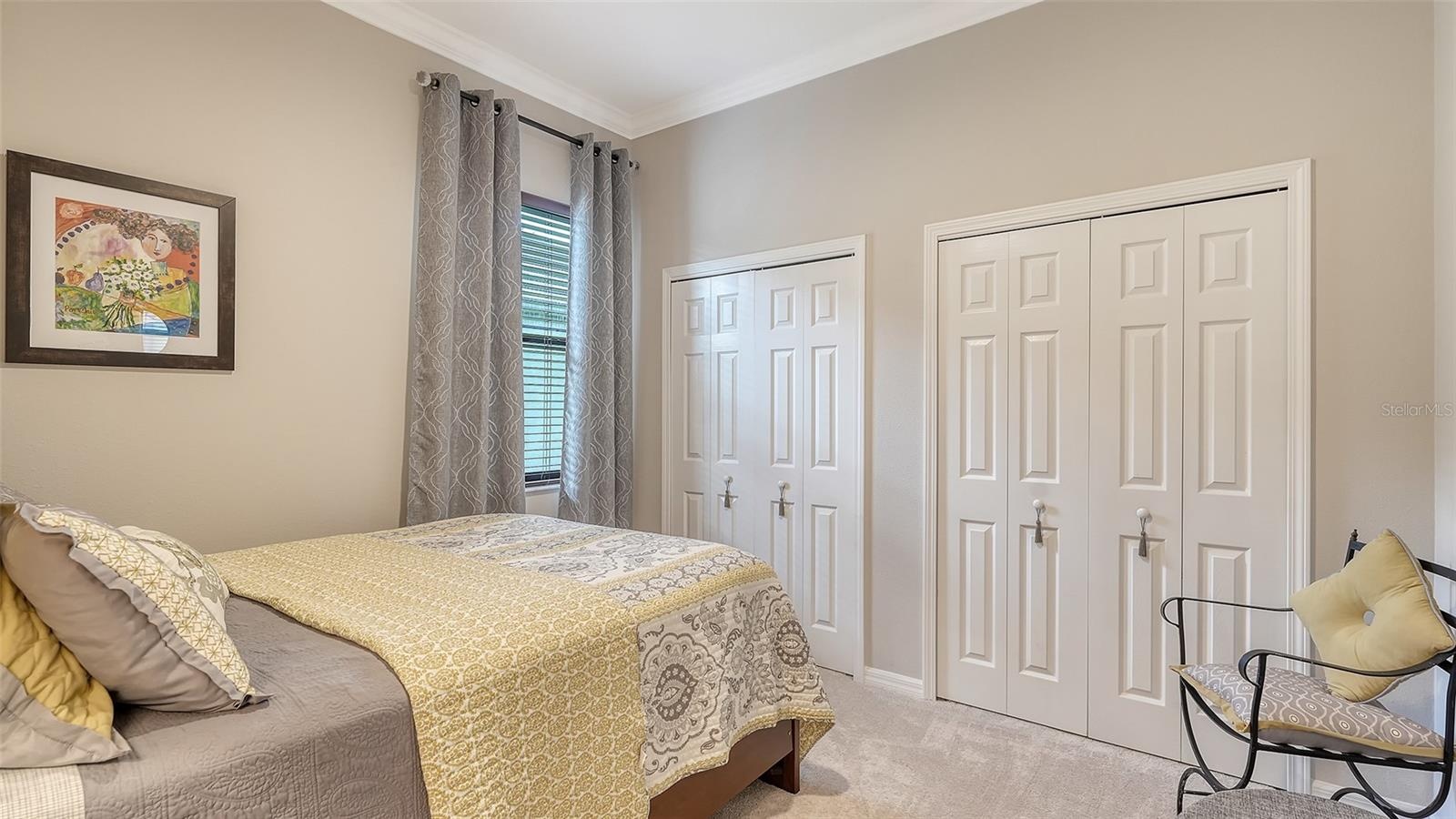 Guest bedroom