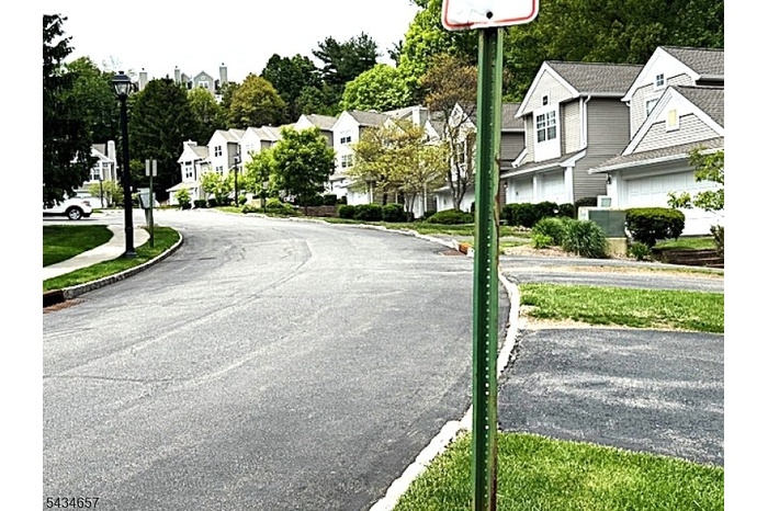 SIDE STREET VIEW
