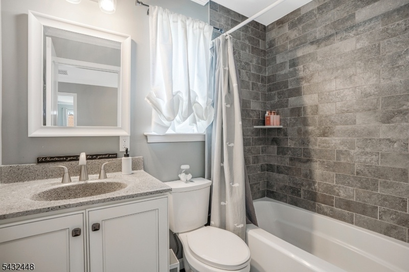 Main Bath