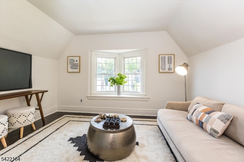 Den with Bay window