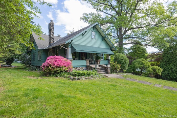 Charming Craftsman style