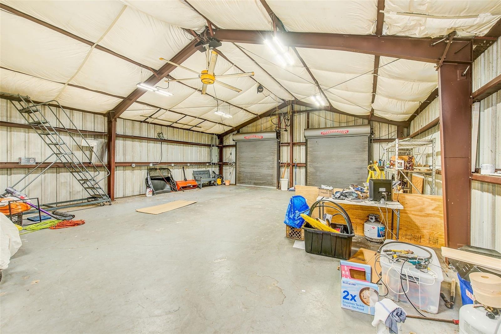 Air-Conditioned Workshop/Garage/Toy Storage, etc 30X40