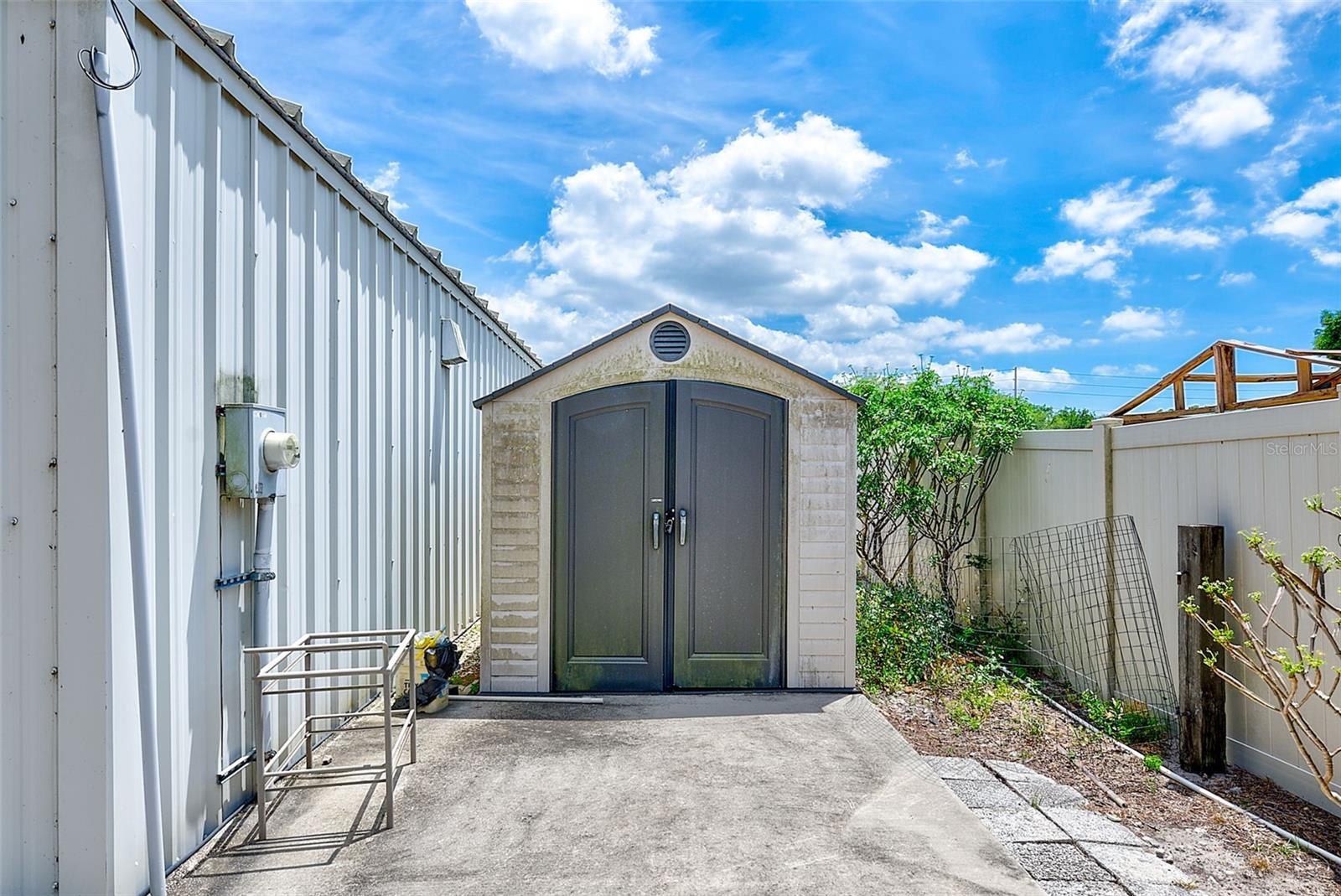 Additional shed