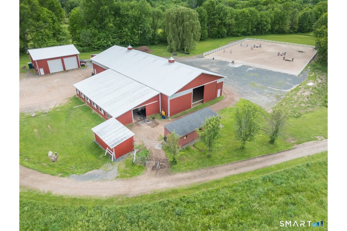 Barn