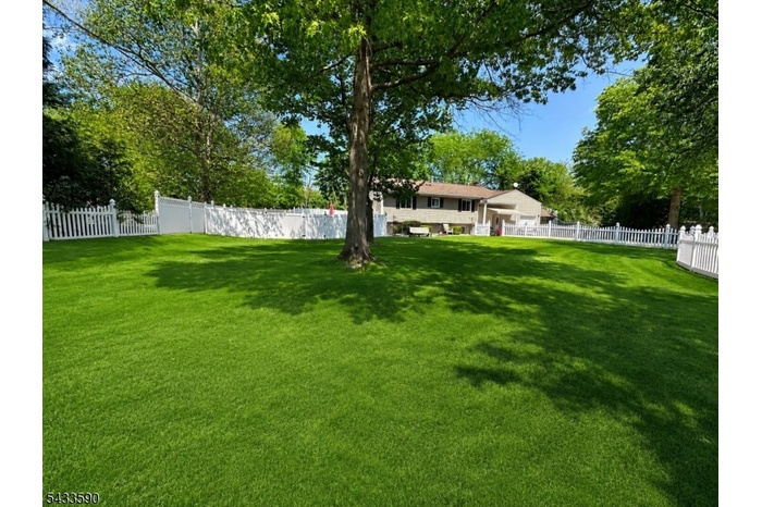 4 Meade Ct Piscataway