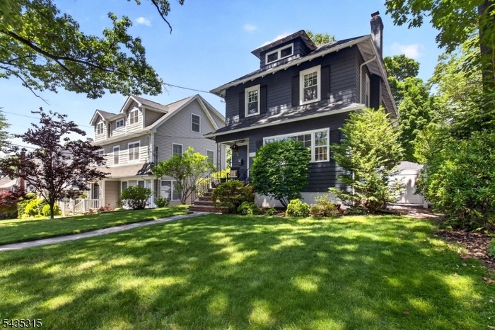 Beautiful Neighborhood