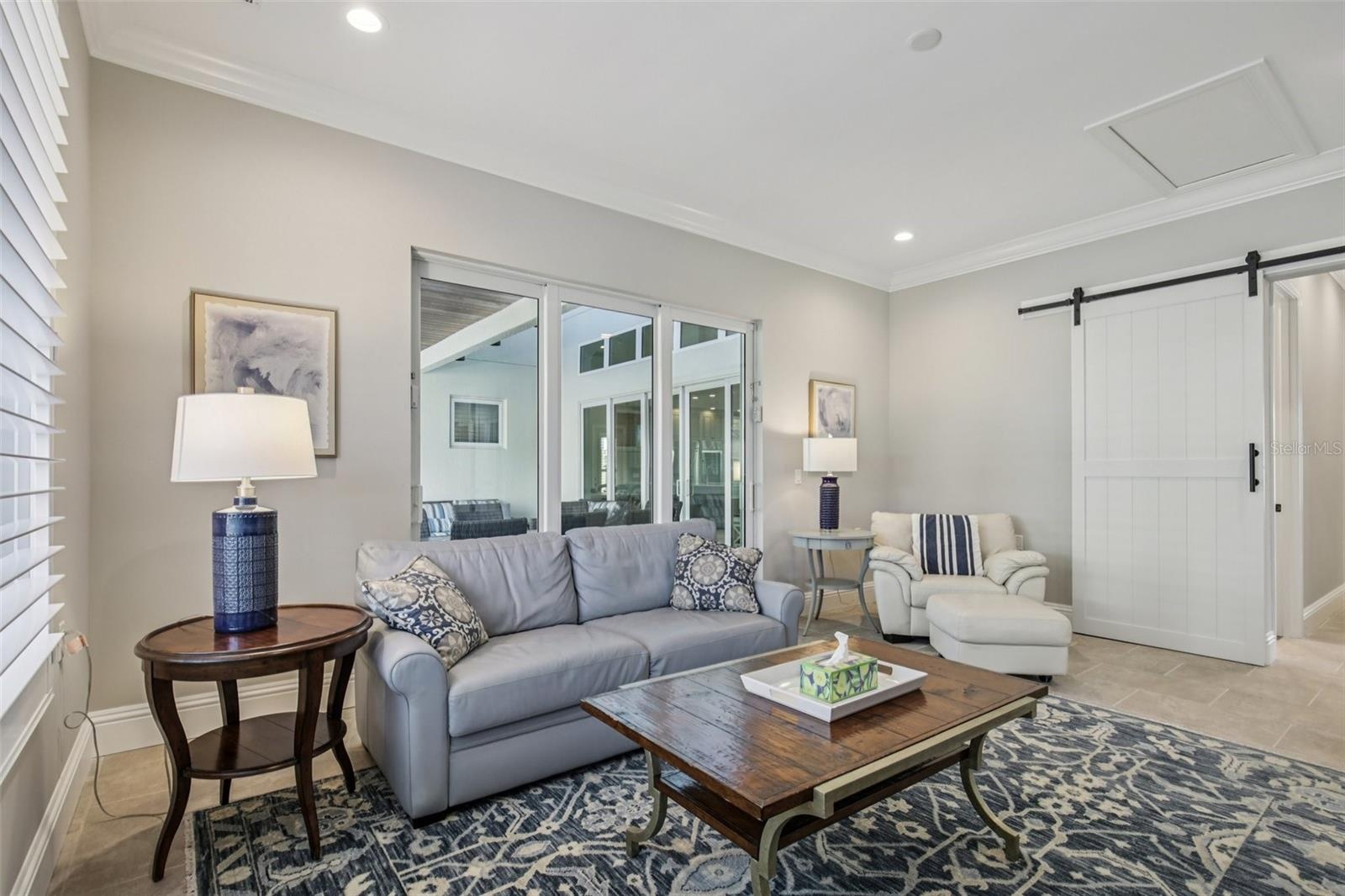Sitting area off guest bedroom 3