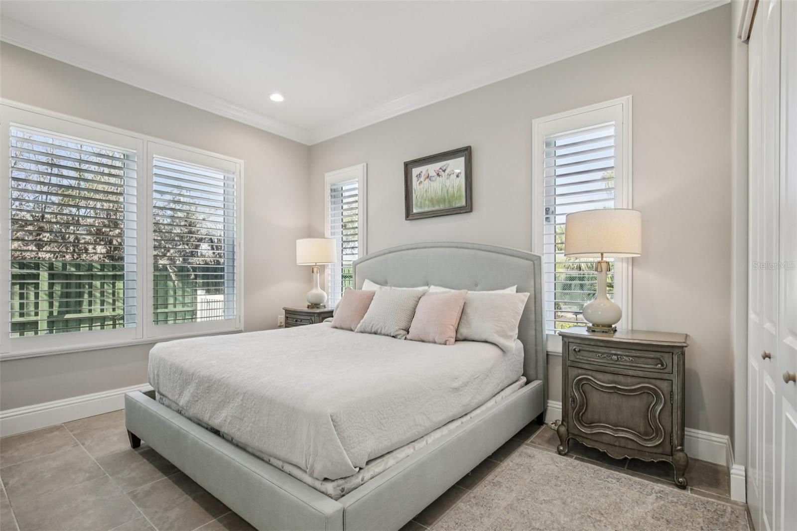 Guest bedroom 3