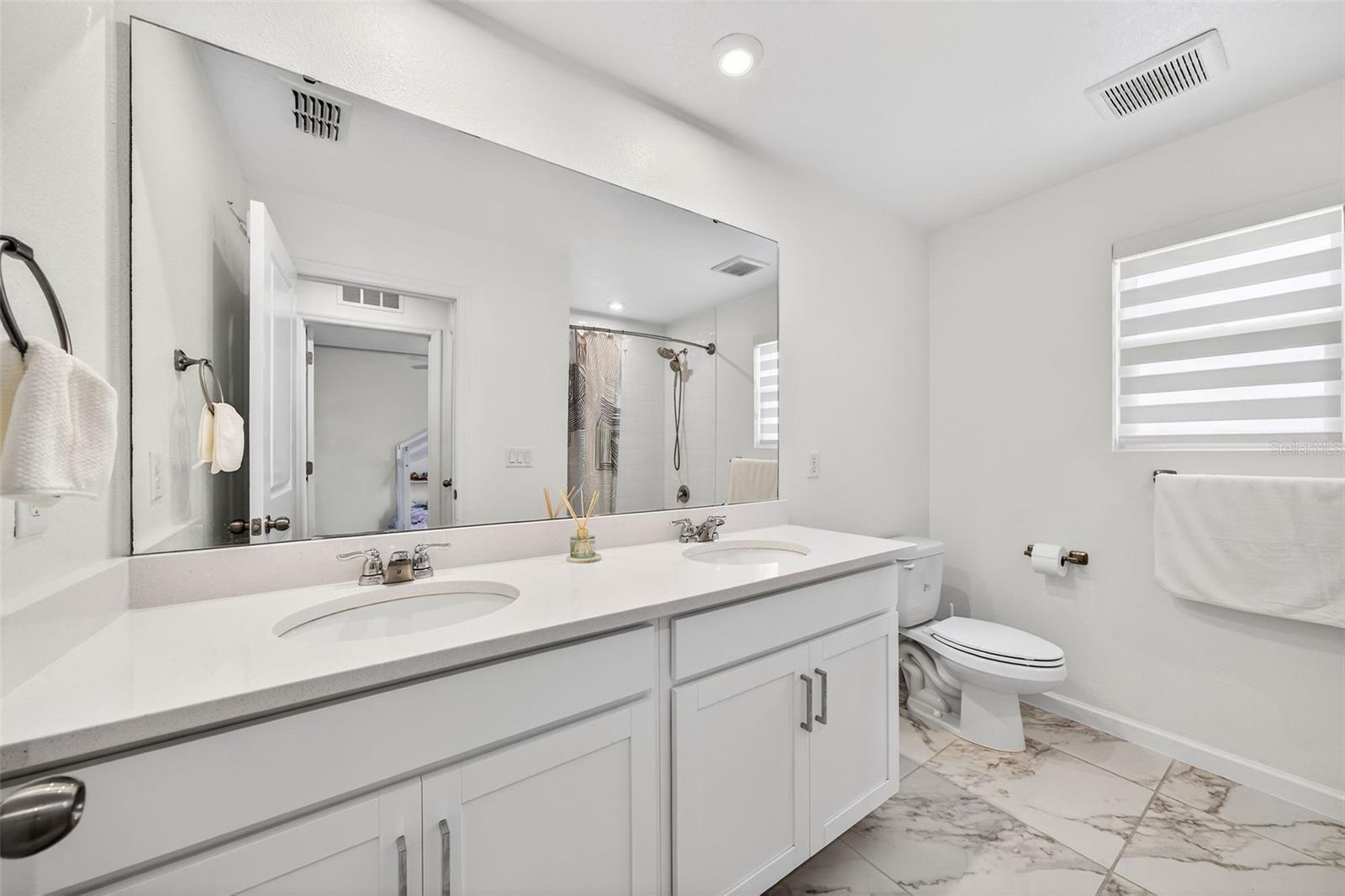 Main bathroom