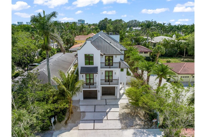 128 Fillmore Sarasota FL 34236  MLS# A4686935