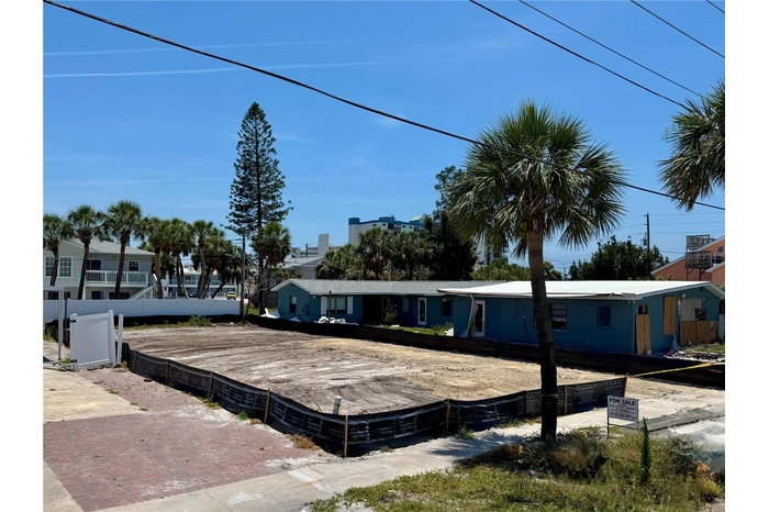 COREY AVENUE FACING SOPUTHWEST