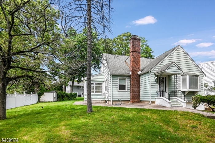Front View of Home