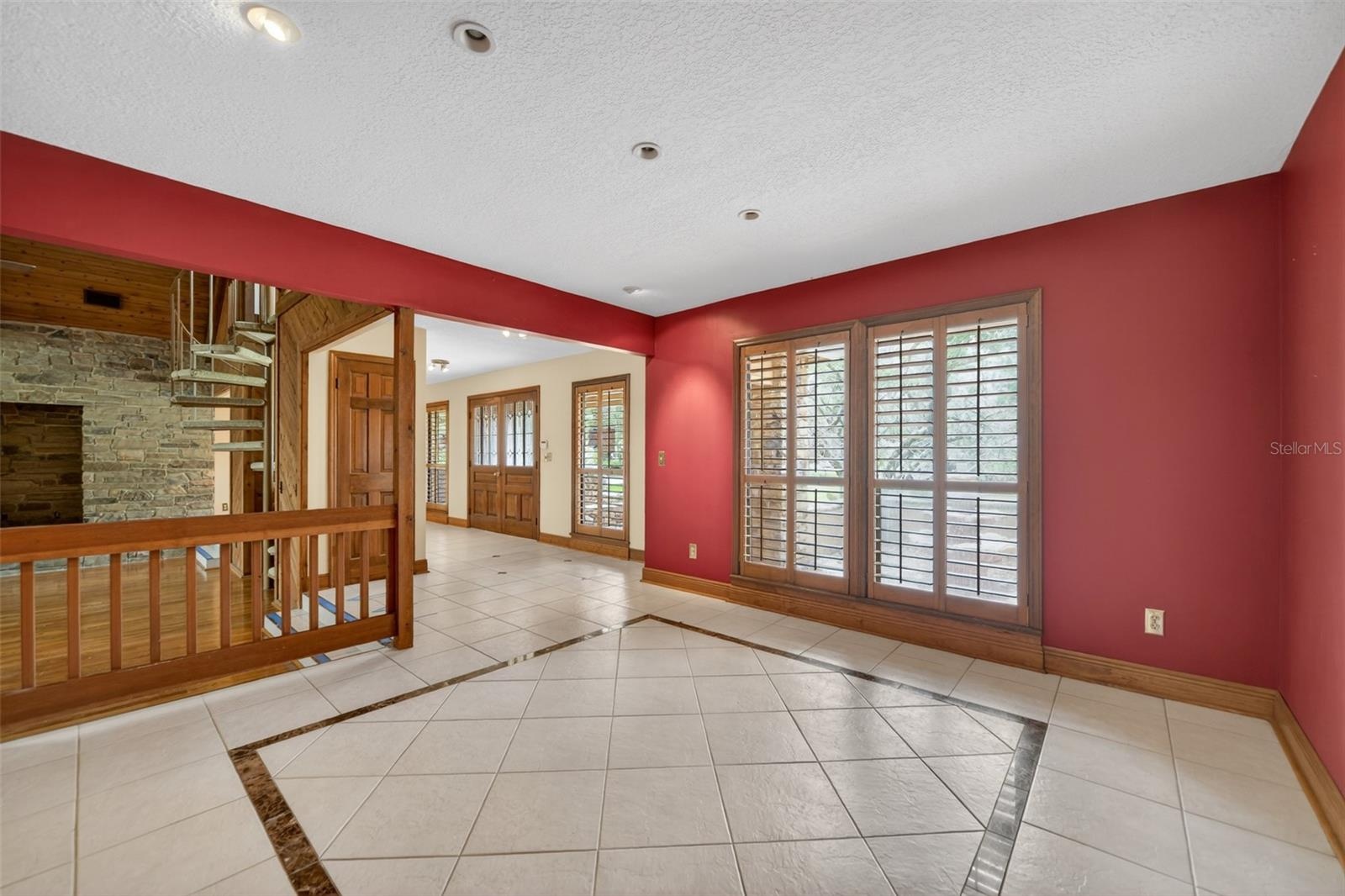 1808 Wingfield Dr