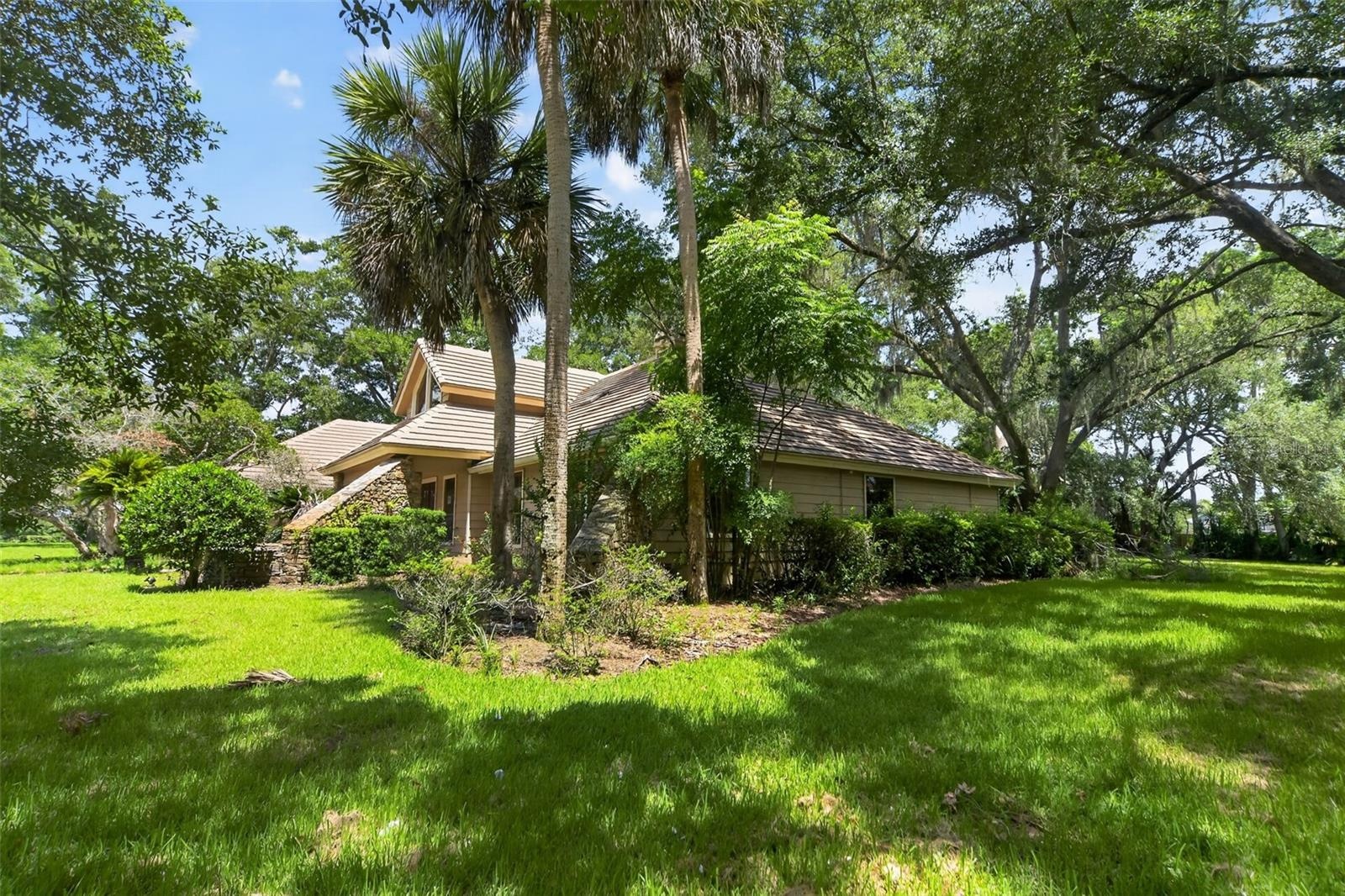 1808 Wingfield Dr