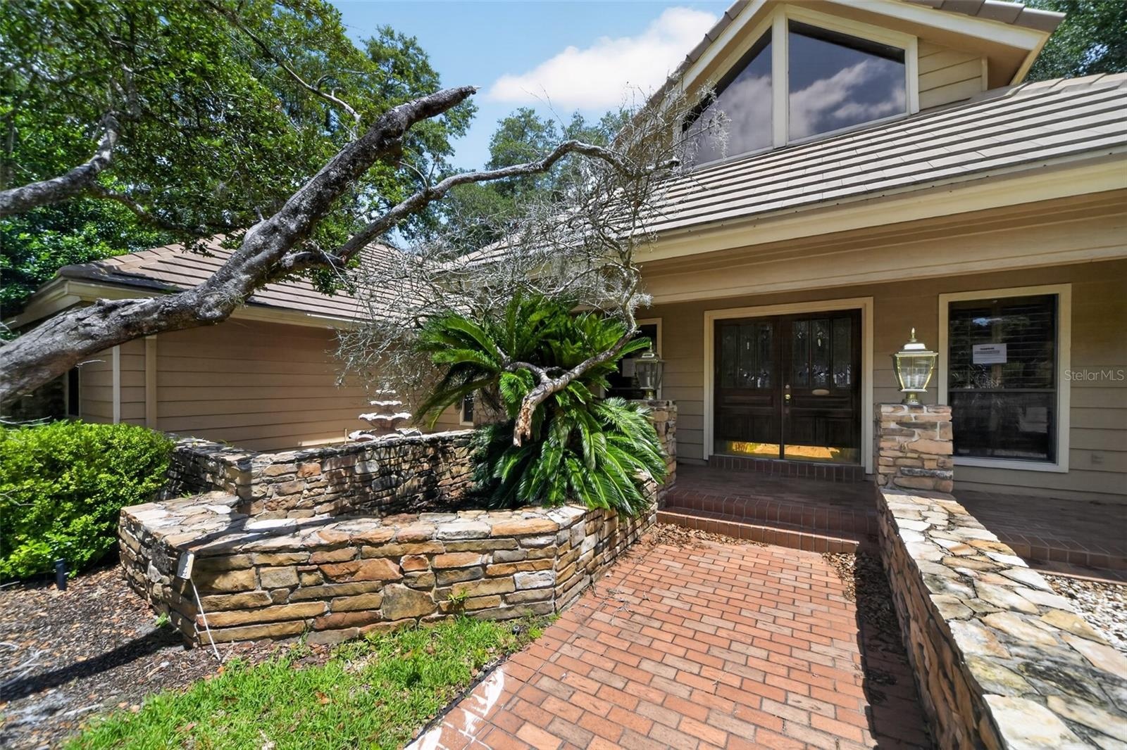 1808 Wingfield Dr