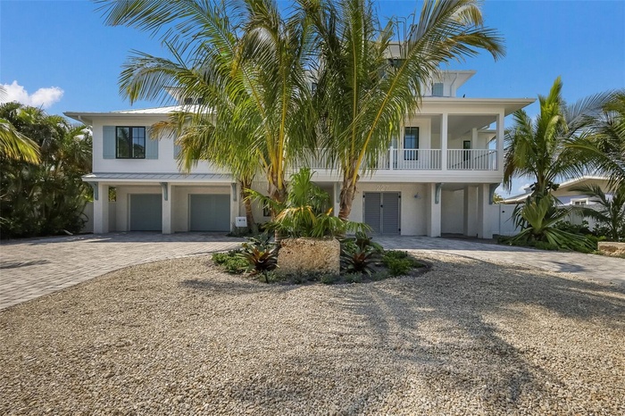 227 S Harbor Drive   Holmes Beach FL 34217  MLS #A4684262