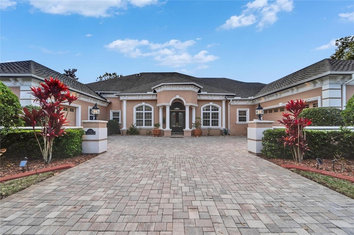 8510 KENTUCKY DERBY DR