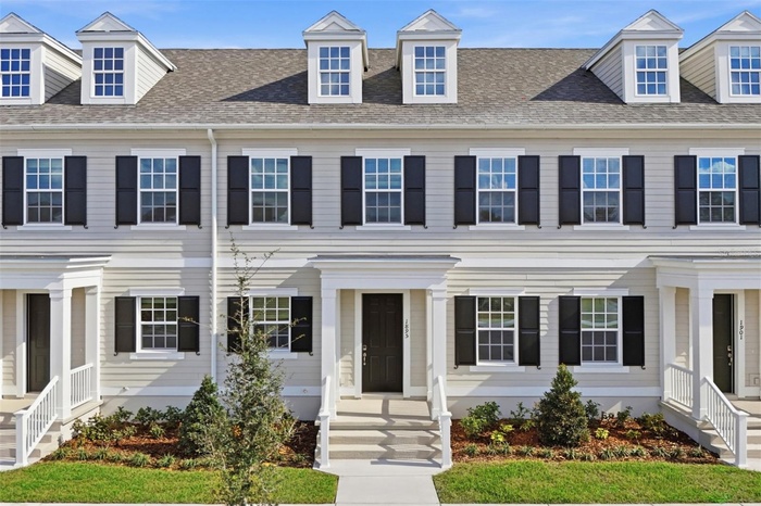 Island Village at Celebration Lot 290 of Phase 2 Exterior - Aleutian Floorplan - Colonial Elevation