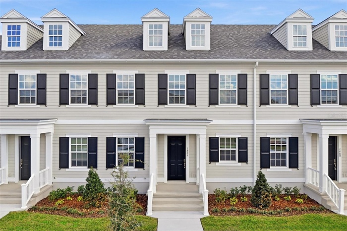 Island Village at Celebration Lot 290 of Phase 2 Exterior - Aleutian Floorplan - Colonial Elevation