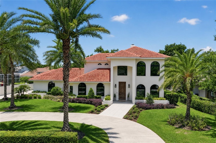 Prime Location in Bay Hill