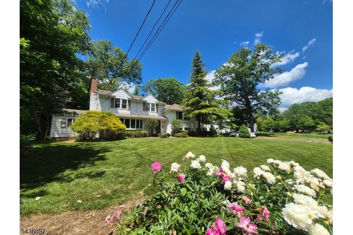 front of house from street