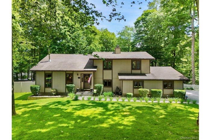 Single Family plus Accessory Apartment!