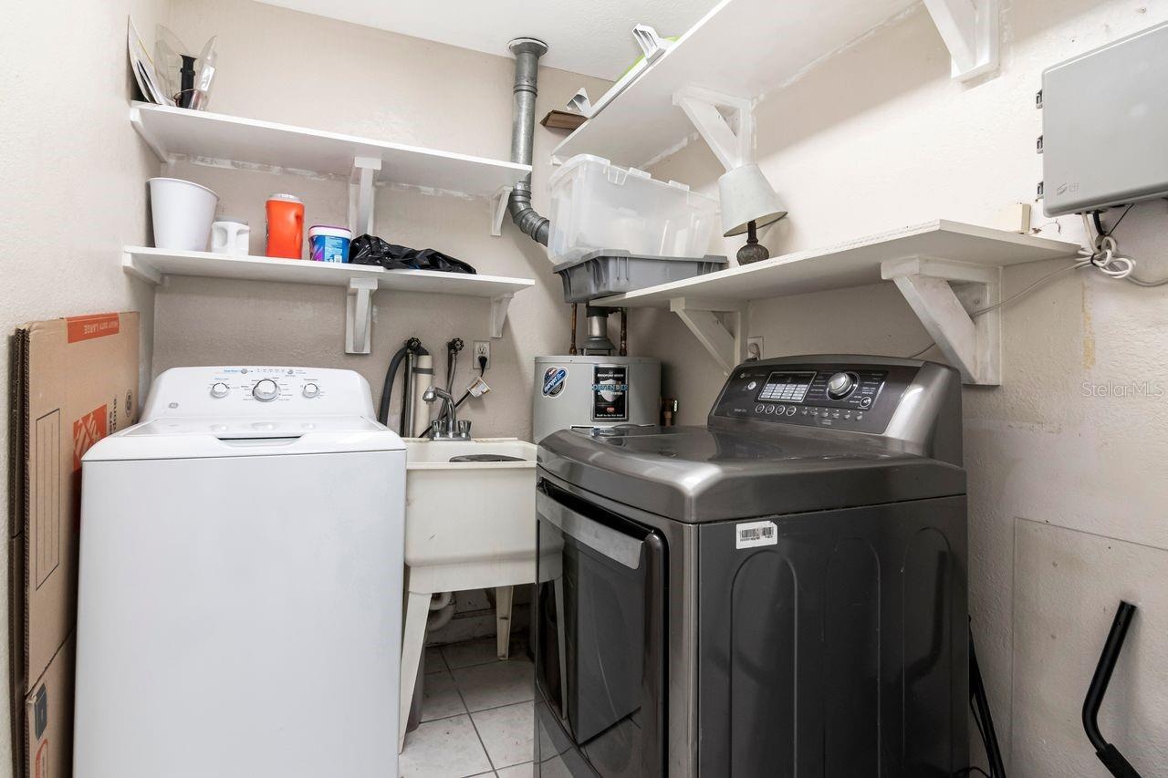 IN LAW SUITE LAUNDRY