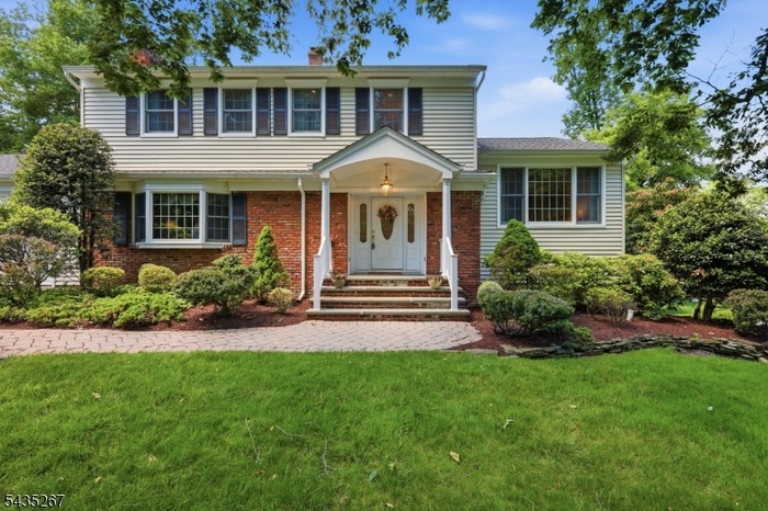 Kensington Woods Neighborhood