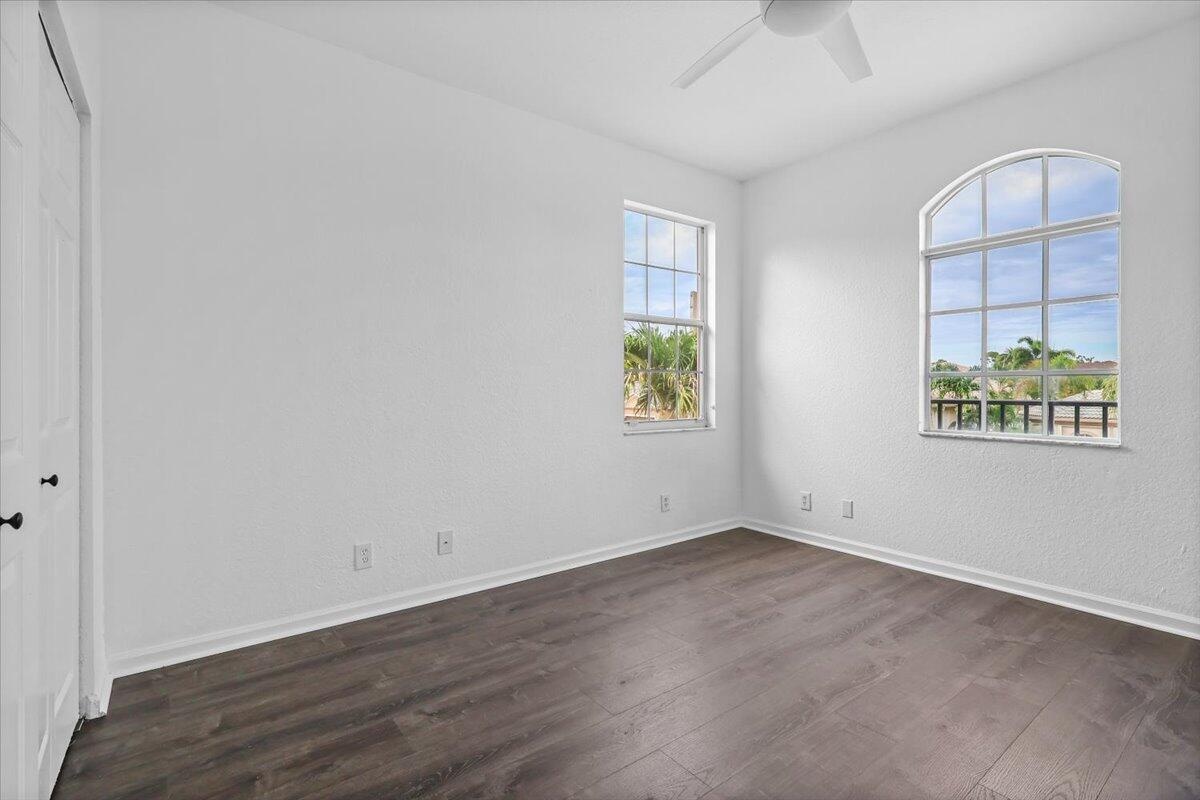 BEDROOM #4