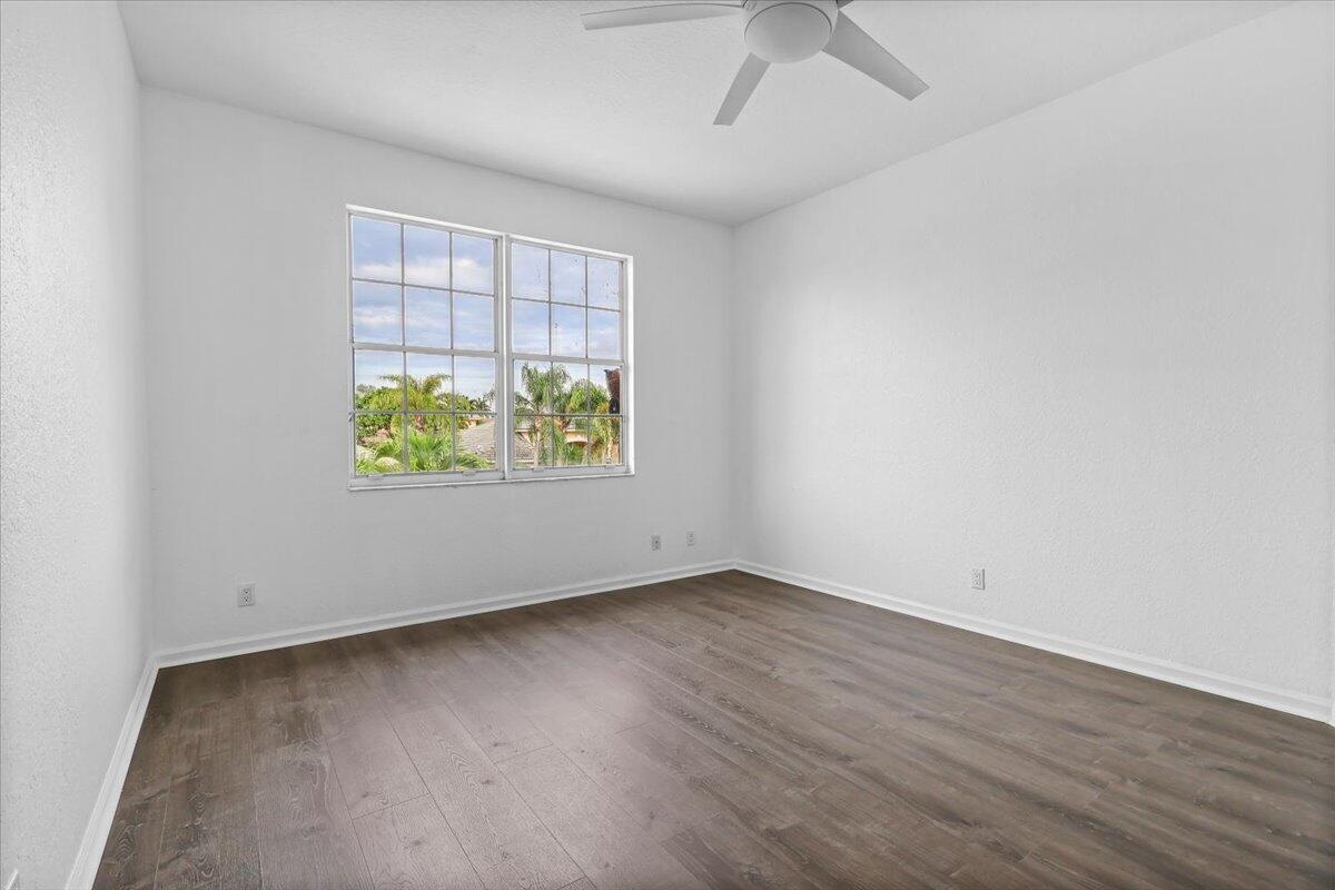 BEDROOM #5